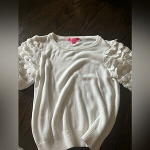 Never worn white Lilly Pulitzer top knit